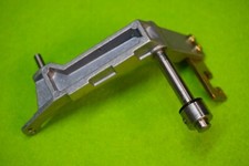 Support de rouleau de serrage