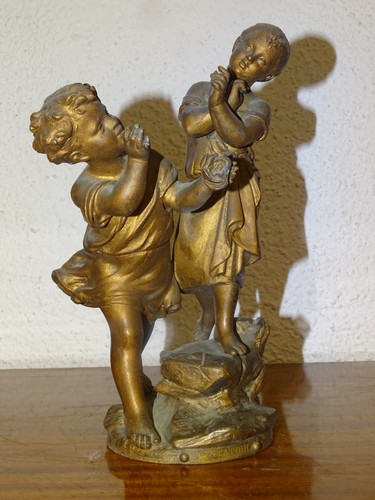 Sculpture enfants de - 2,