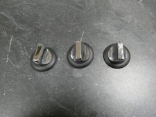 lot de 3 boutons  pour  four