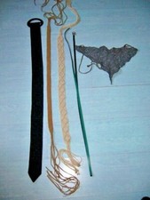 Lot de 5 ceintures longueur 80 - dont 3 en cuir - en bon état