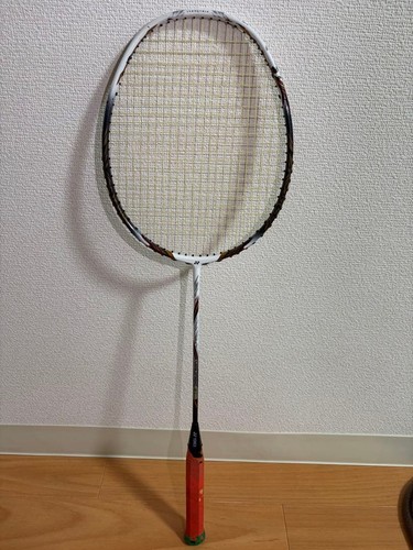 Yonex voltric 4ug5 - voltric,