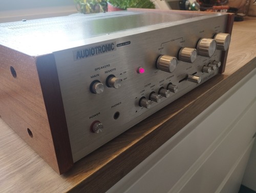 Audiotronic 2020 ampli - la,