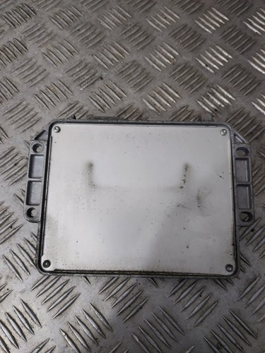 Calculateur moteur renault - moteur,
