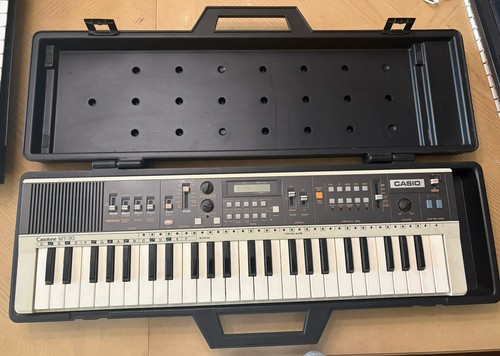 Casio synthesizer - casio, mt-70