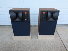 Vintage JBL 4425 speakers