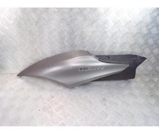 YAMAHA 125 TRICITY / MBK TRYPTIK CACHE CARENAGE FLANC DE SELLE ARRIERE GAUCHE TY