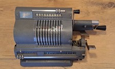 Machine à Calculer ancienne
