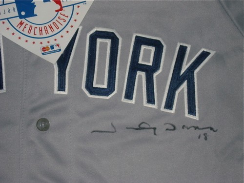 Johnny damon autographed - damon,