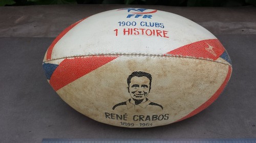 Ancien ballon rugby - ballon, ffr