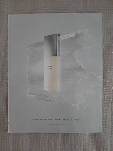 Publicité papier parfum - publicité,