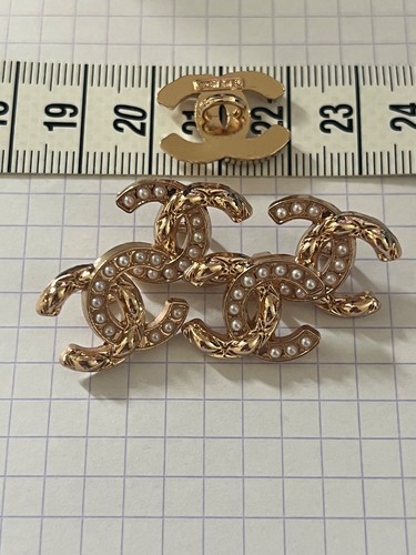 Boutons chanel vintage - chanel,