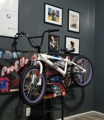2011 mongoose divine - 2011, w/
