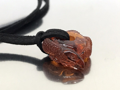 Pendentif ambre cadeau - pendentif, serpent