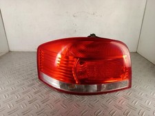 Feu arriere principal gauche