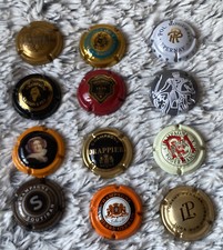 Capsules de Champagne toutes différentes  lot de 12 Veuve Cliquot,Pierre Gerbais
