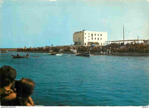 Carte postale - -,