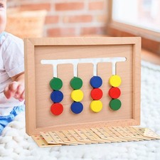 Quatre Couleurs Jeu Main Oeil