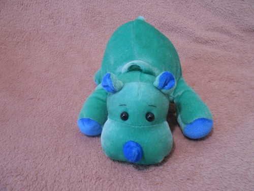 Doudou peluche rhinocéros