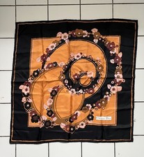 Ancien foulard carré en soie