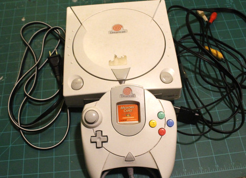 Sega dreamcast console - sega,