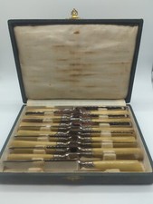 coffret 12 couteaux orfèvre