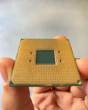 AMD Ryzen 7 3700X 8 Coeurs