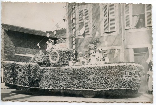 Carte postale var photo - postale, le