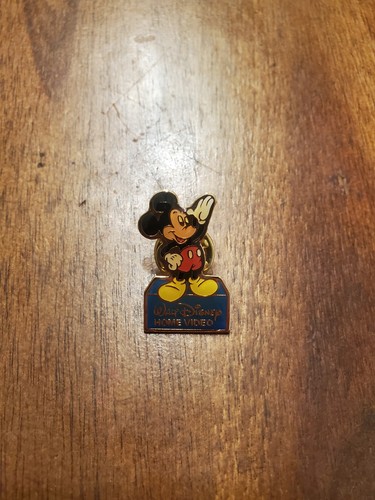 Pin walt disney - pin's,