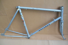 Cadre de  vélo  Junior PEUGEOT Roue de 600