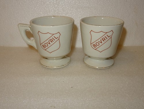 Lot tasses pub - 2,