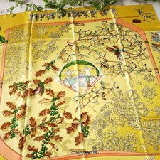 HERMES Carre 90 Soie 100%