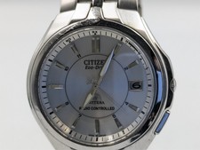 Montre Citizen Attesa Eco-Drive radiocommandée H410-T007627 en titane payée