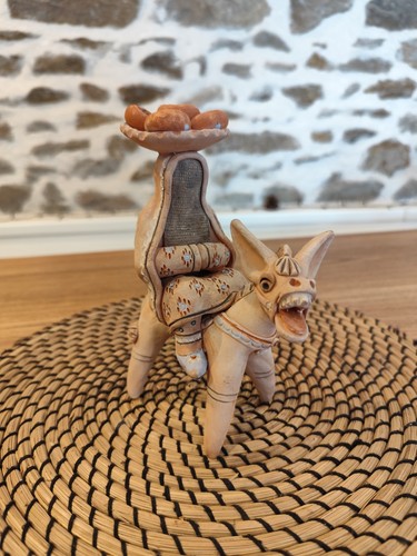 Sculpture artisanale terre - en,