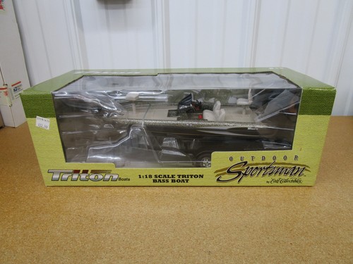 Triton bass boat - bass, ertl