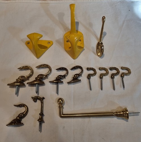 Lot anciens crochets - de,