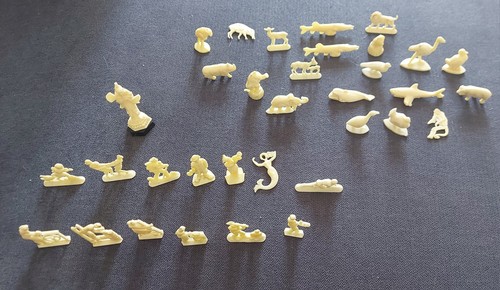 Lot minis figurines - 34,