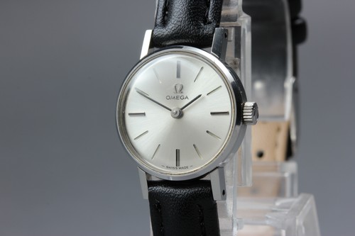 Montre femme vintage 1966 - montre,