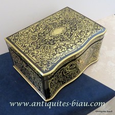 signé TAHAN TAHAN Boite à cigare en marqueterie Boulle Epoque Napoléon III