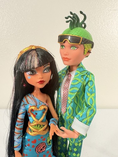 Monster high howliday love - monster,