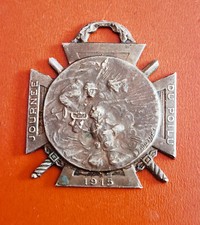 MEDAILLE Insigne ♦ Commémorative en métal "JOURNÉE DU POILU 1915" Graveur BARGAS