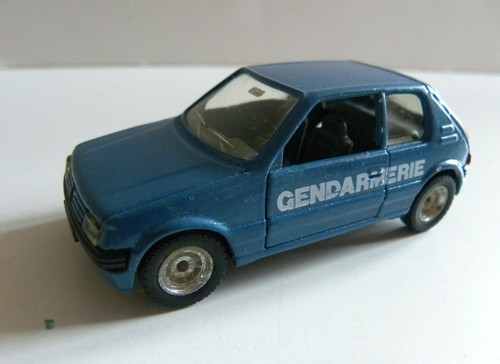 Peugeot 205 gendarmerie - ,