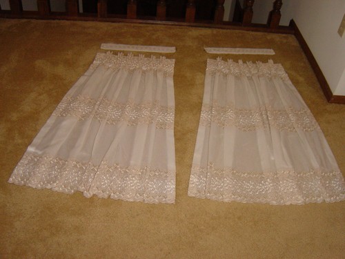 Pair sheer curtains - of,