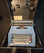 OLIVETTI Studio 46 Typewriter-