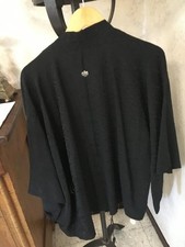 kimono ancien japonais en soie HAORI  ,noir etat neuf