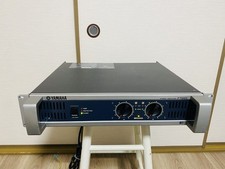 YAMAHA P7000S Power Amplifier