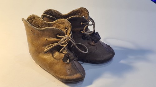 Bottines anciennes cuir - anciennes, en