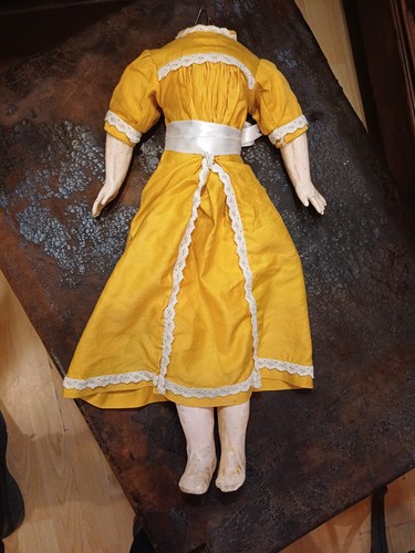 Corp robe poupée - de,