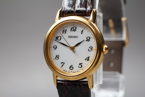 Montre femme cadran blanc - à,