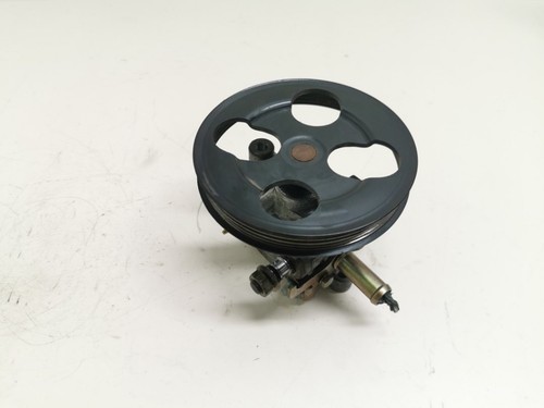 Pompe direction mitsubishi - pompe,