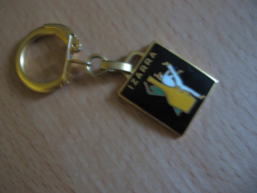 Porte clefs metal emaille - porte,